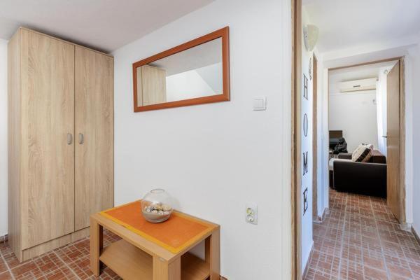 Apartments Ivo Bozinovic ติวัต ภายนอก รูปภาพ